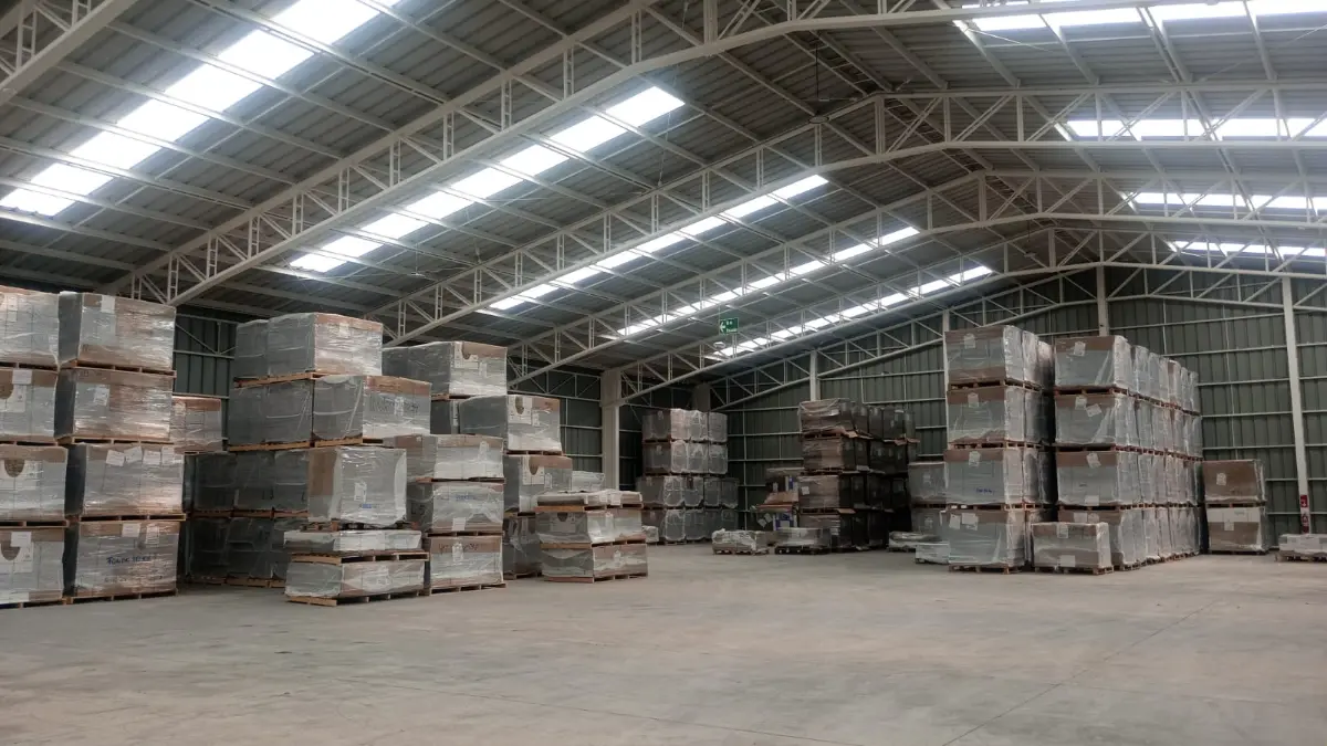 Bodega de Multiembalajes en Puerto Montt con stock paletizado
